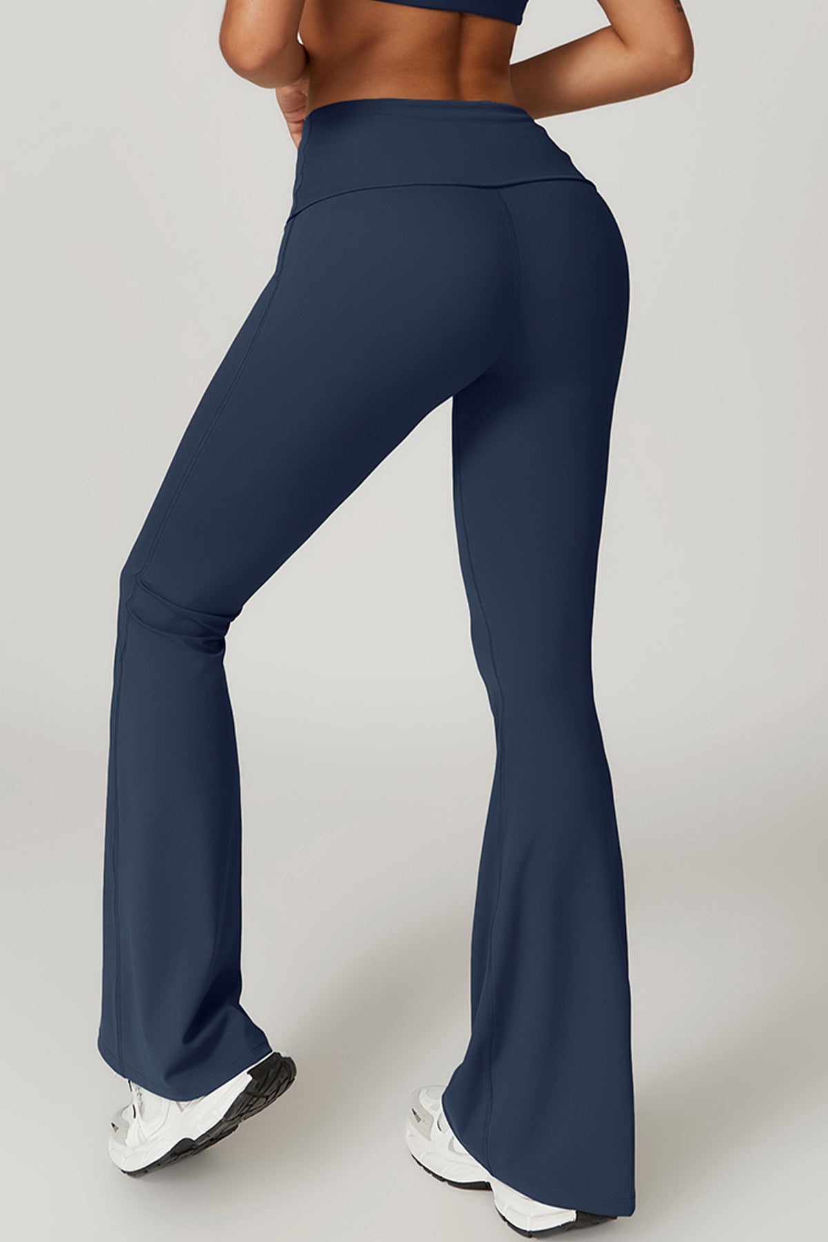 SculptFold Flared Leggings